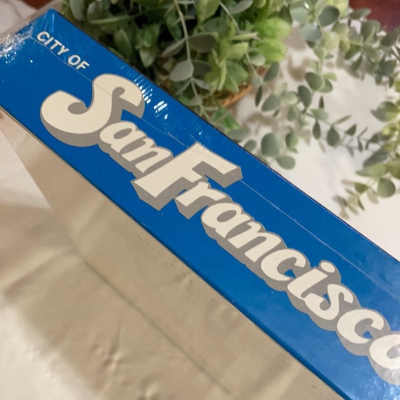 Vintage City of San Francisco 1988 Jigsaw Puzzle New in Factory Sealed Box - Picture 7 of 10